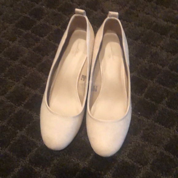 Universal Thread shoes - Picture 4 of 5